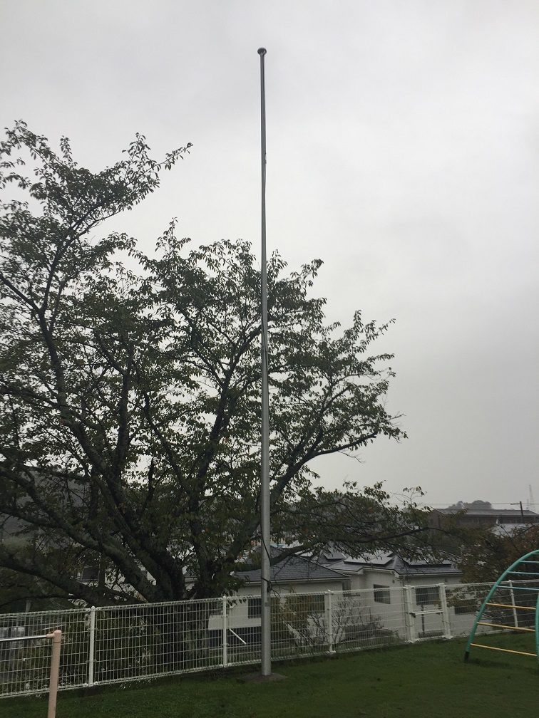 兵庫県三田市 ロープと滑車と冠頭部の交換（ロープ型） – 旗ポール建て